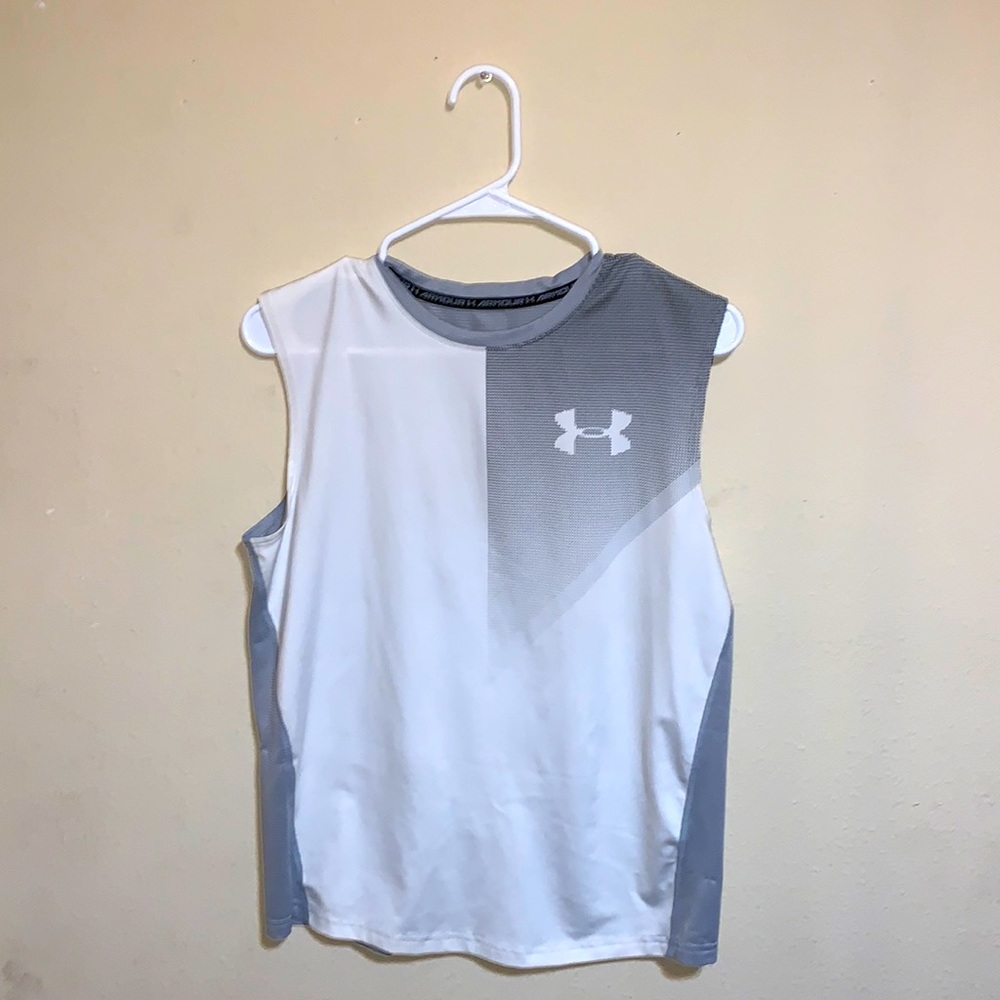 Under Armour sleeveless shirt